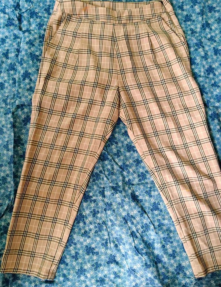 Plaid High-Waisted Pants