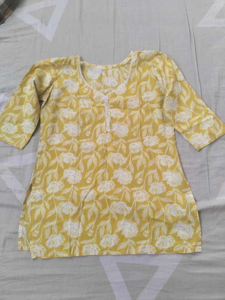 Yellow Floral Print Kurta
