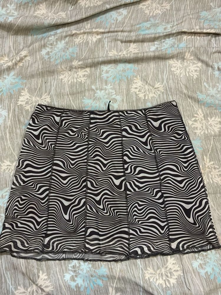 Trendy Zebra Print Mini Skirt