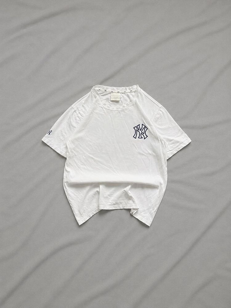 NY Yankees White T-Shirt