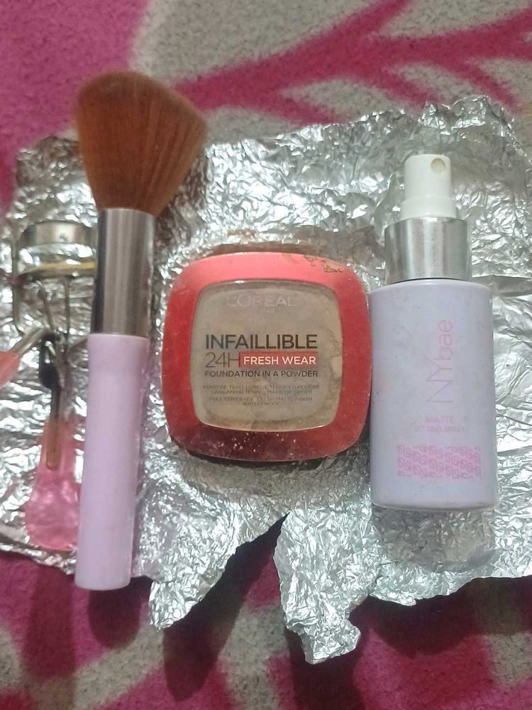 L'Oreal Infallible Foundation &amp; nybae Setting Spra