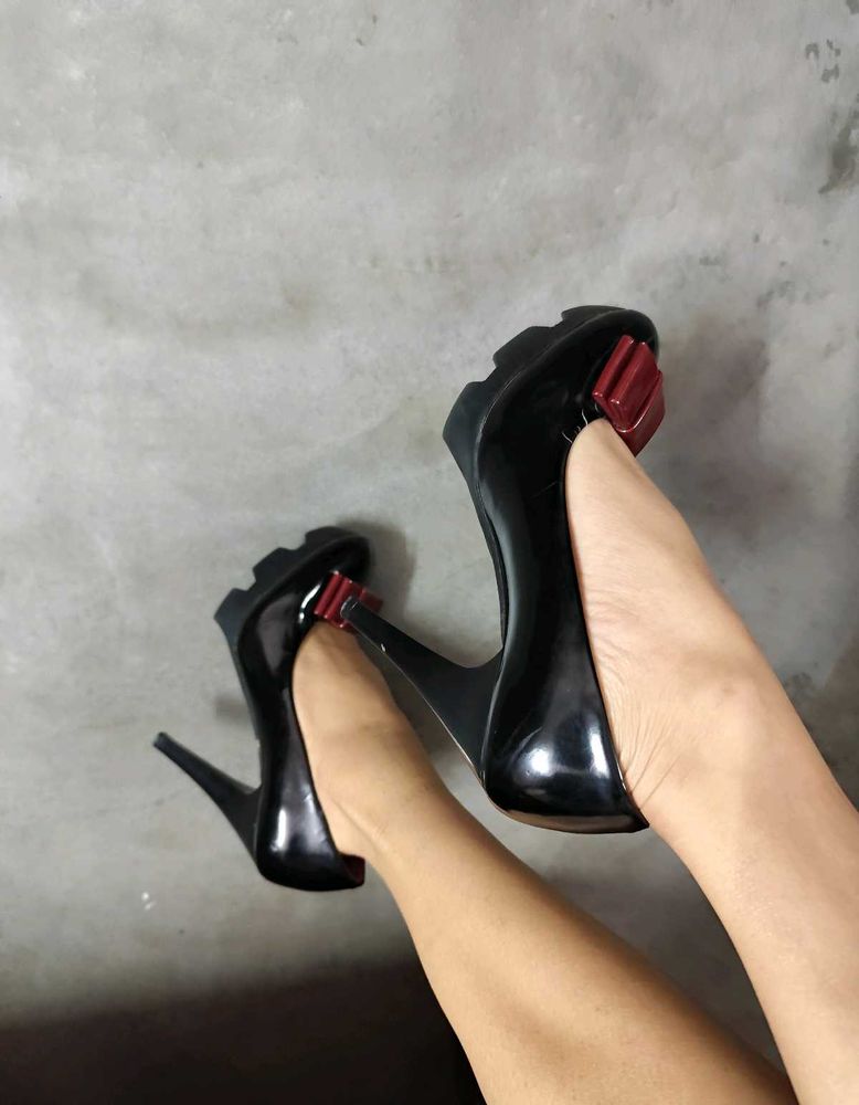 Black Stelletoe