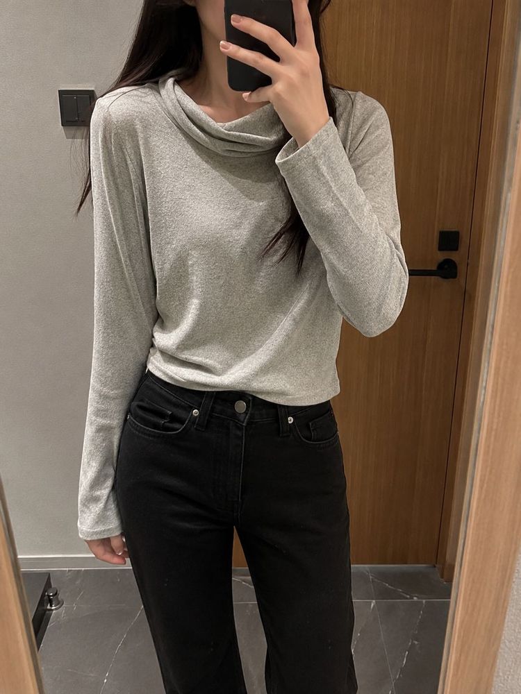 Grey Turtleneck Long Sleeve Top