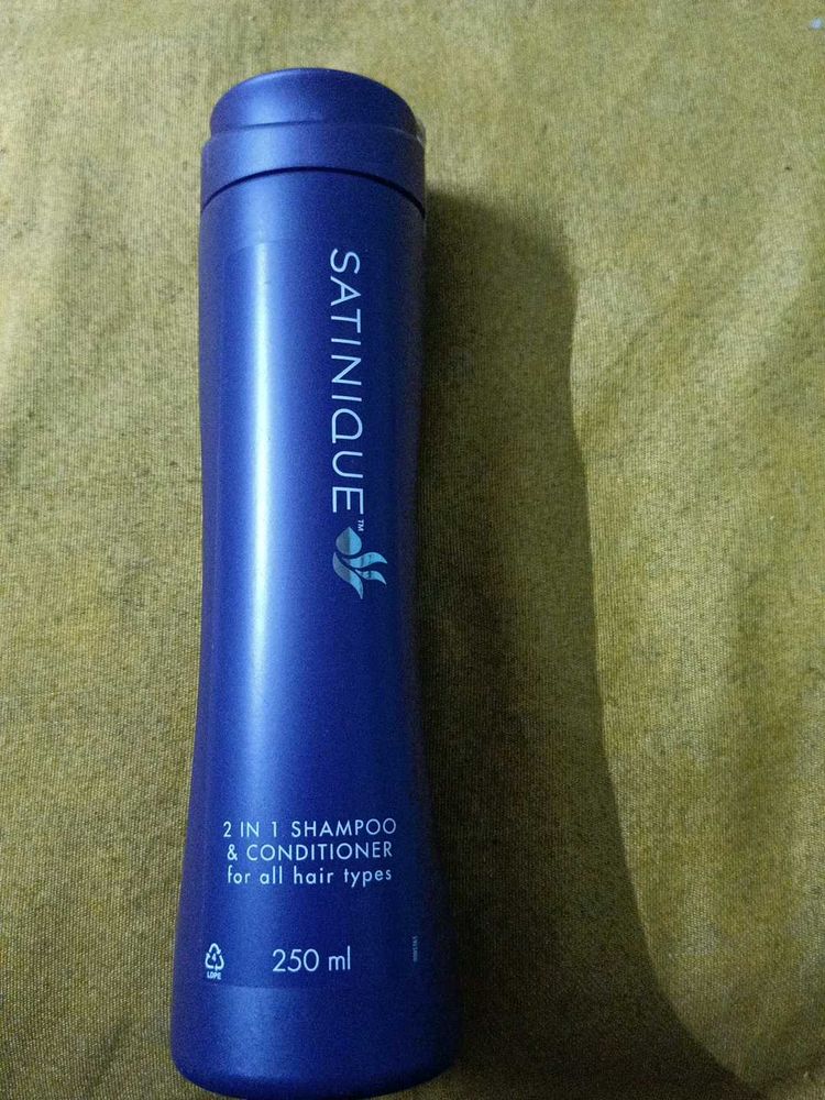 Satinique 2 in 1 Shampoo. 250ml Quantity.