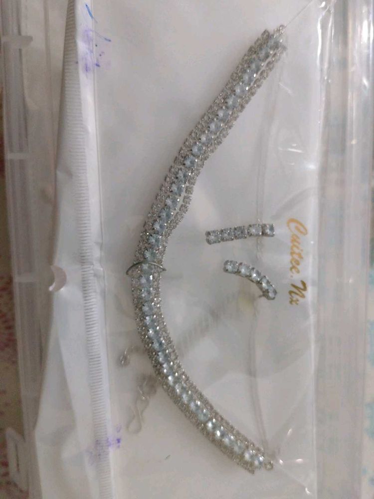 Silver Diamond Necklace❤️