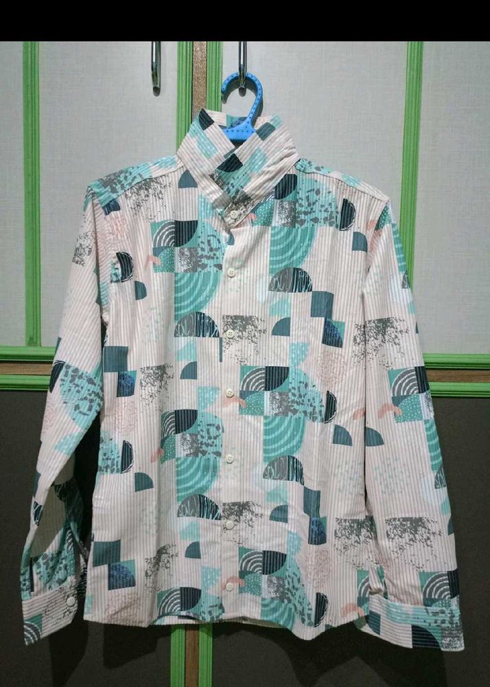 Patterned Men's Shirt
