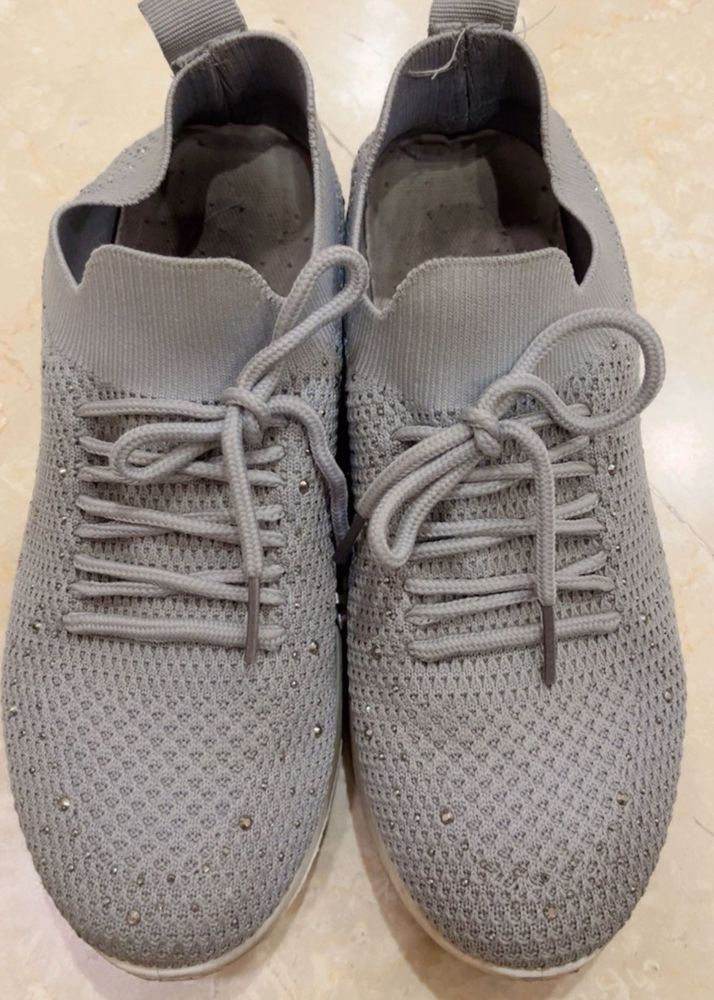 Sparkly Grey Knit Sneakers Size 5
