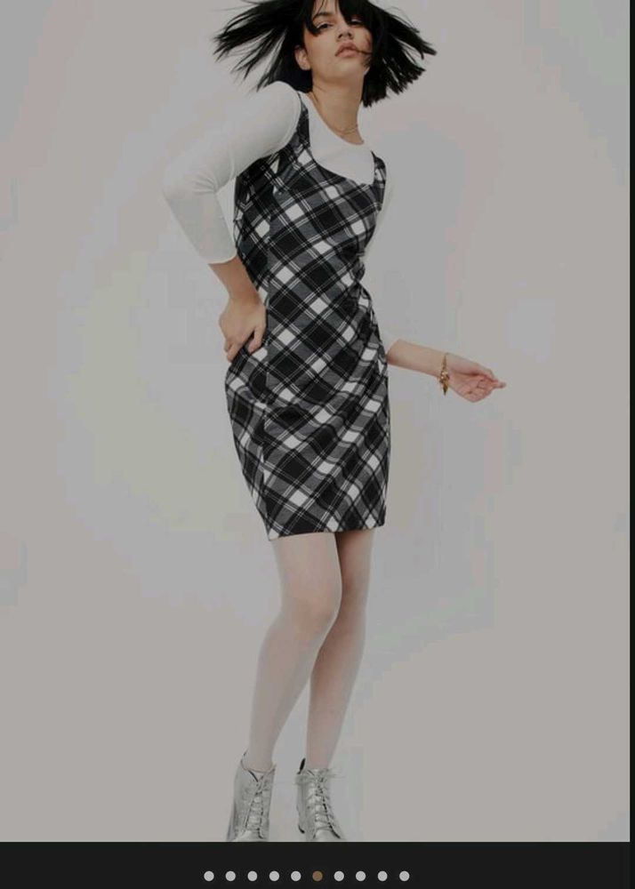 Chic Plaid Sleeveless Mini Dress