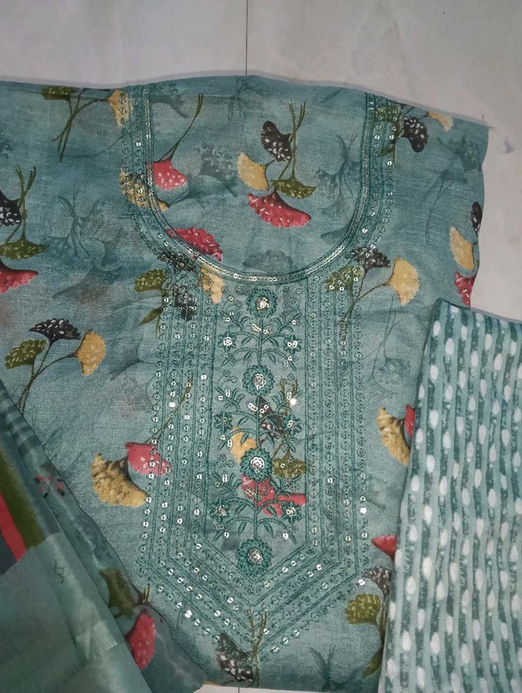 Beautiful Teal Floral 3 piece suit material