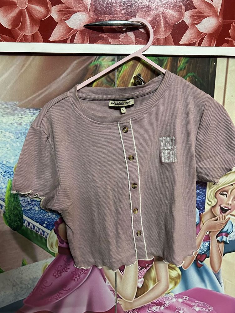 Cute Button-Up Ribbed Crop Top