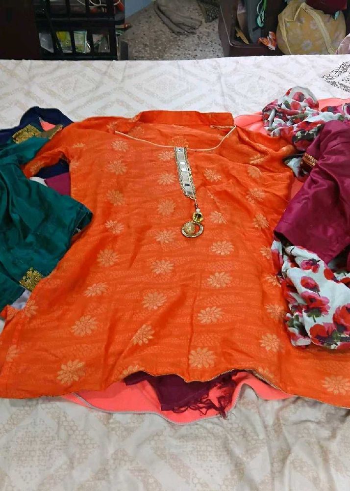 set of 7 items for donation