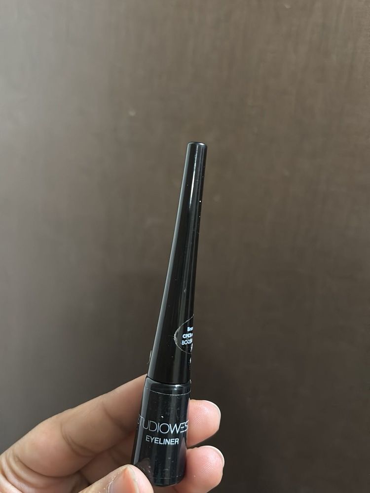Studio West Eyeliner