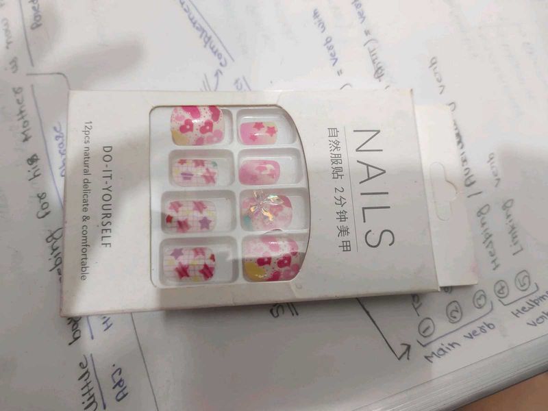 DIY False Nails - Pink Floral &amp; Star Design