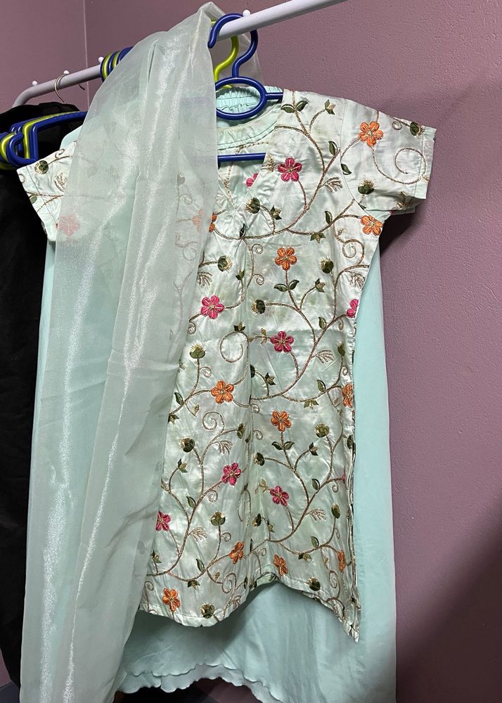 self customised kurti skirt set with dupatta