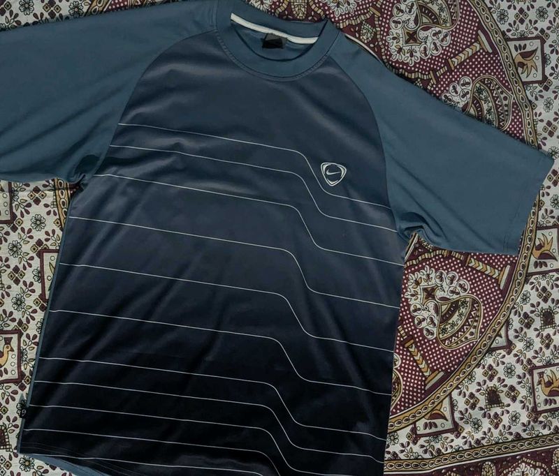 Nike imported T-Shirt