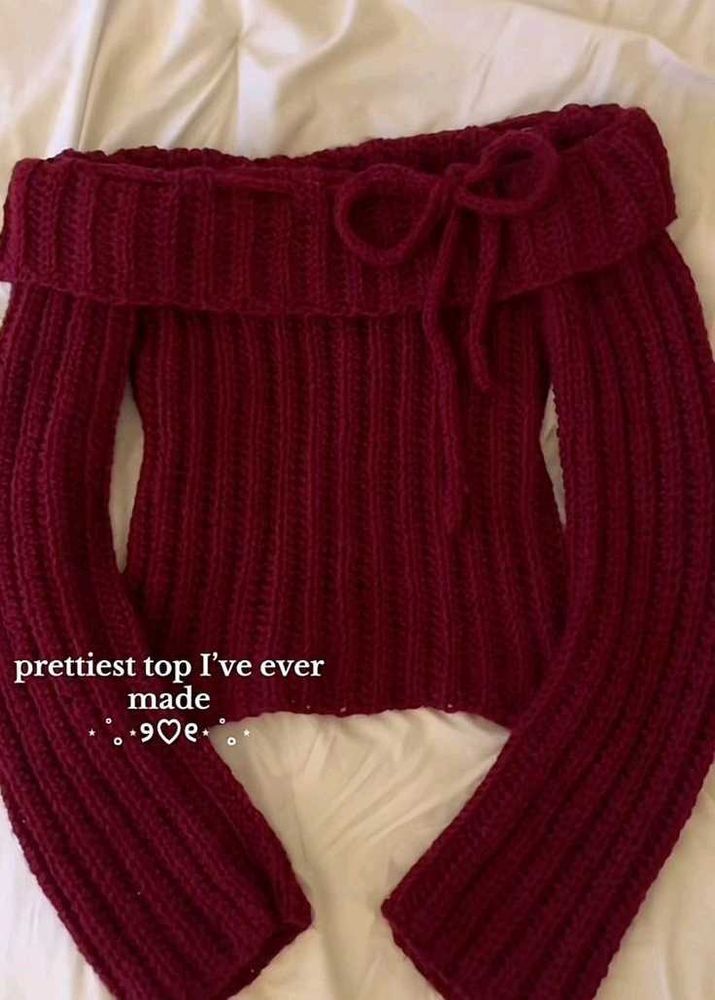 Off-Shoulder Knitted Cropped Top