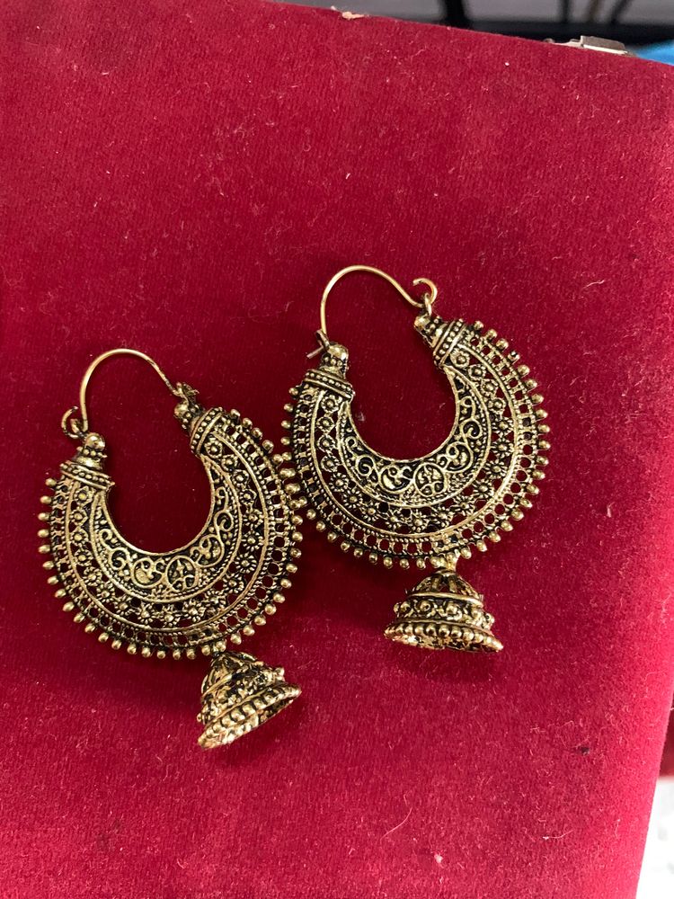Matte Golden earring