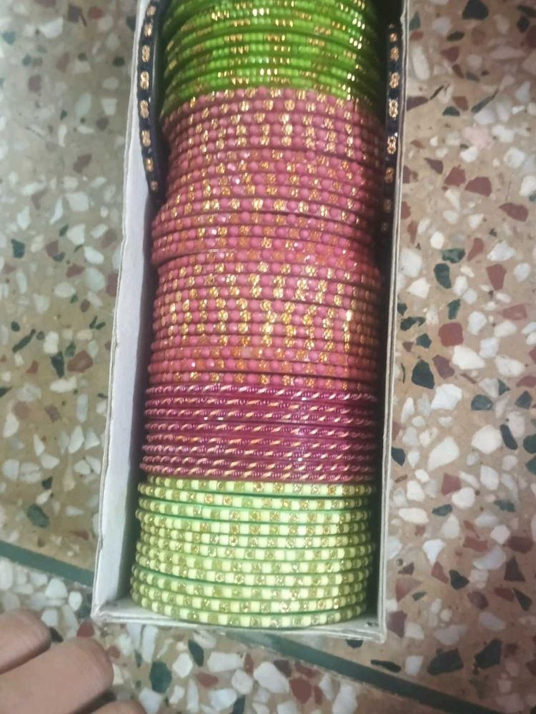 Vibrant Glass Bangles Set