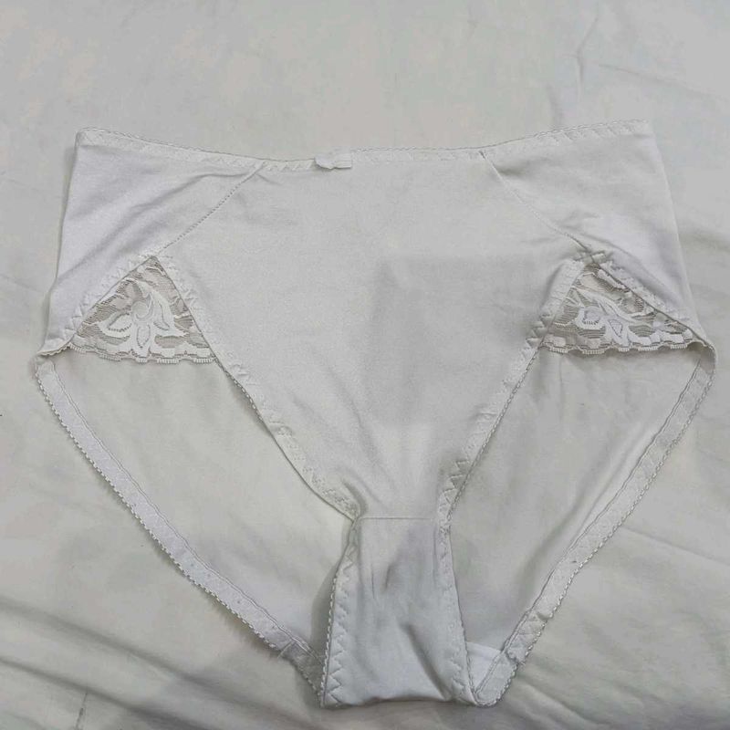 🪔 White Lace Trim Briefs