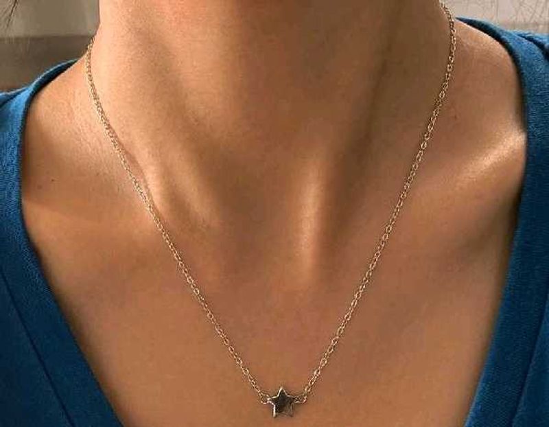 Star Pendant Necklace