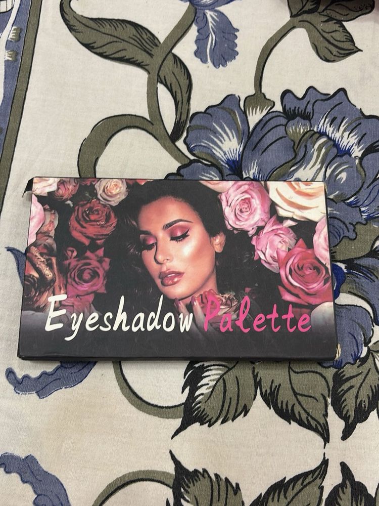 Eyeshadow Palette with Beautiful Shades