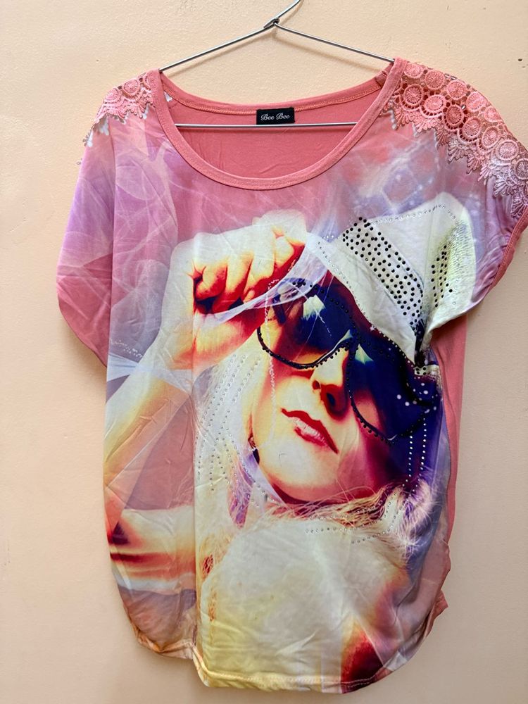 Stylish Graphic Print T-Shirt