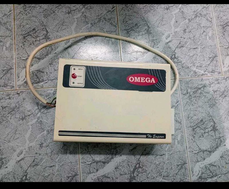 Omega The Emperor Voltage Stabilizer