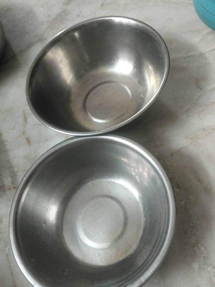 Set of 2 Stainless Steel Mixing Bowls