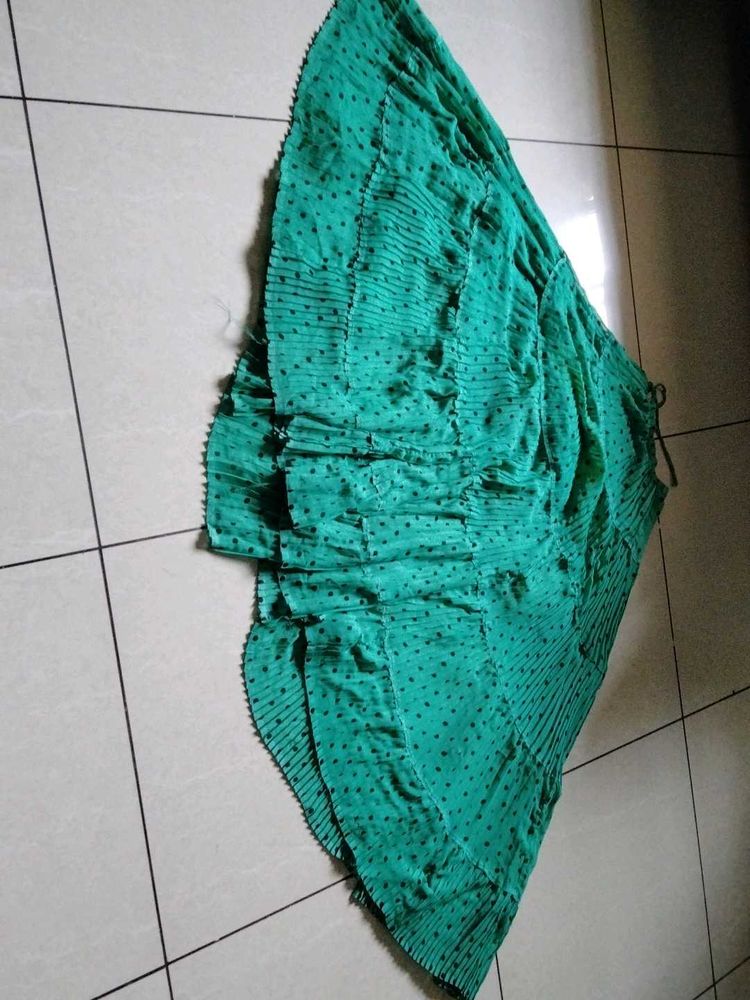 Green Polka Dot Pleated Skirt