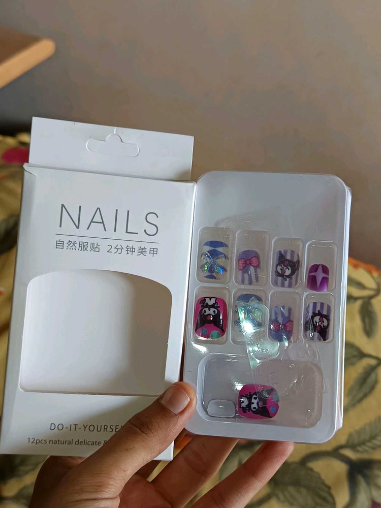 Cute Press-On Nails - 12 Pcs (Any one of ur choice