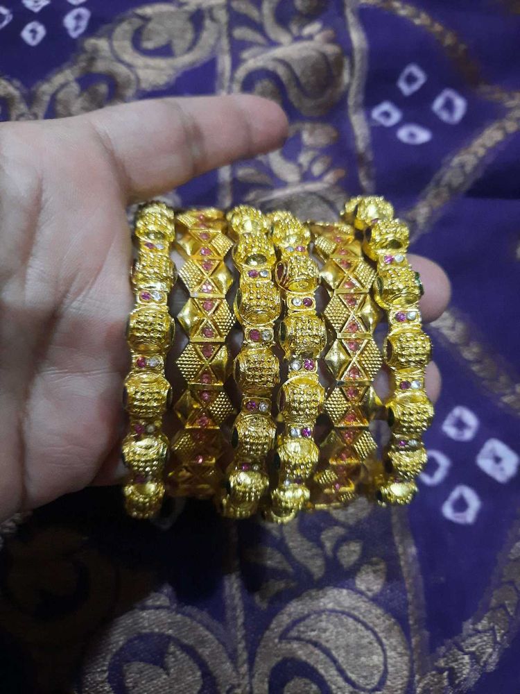 Gold-toned Bangle Set