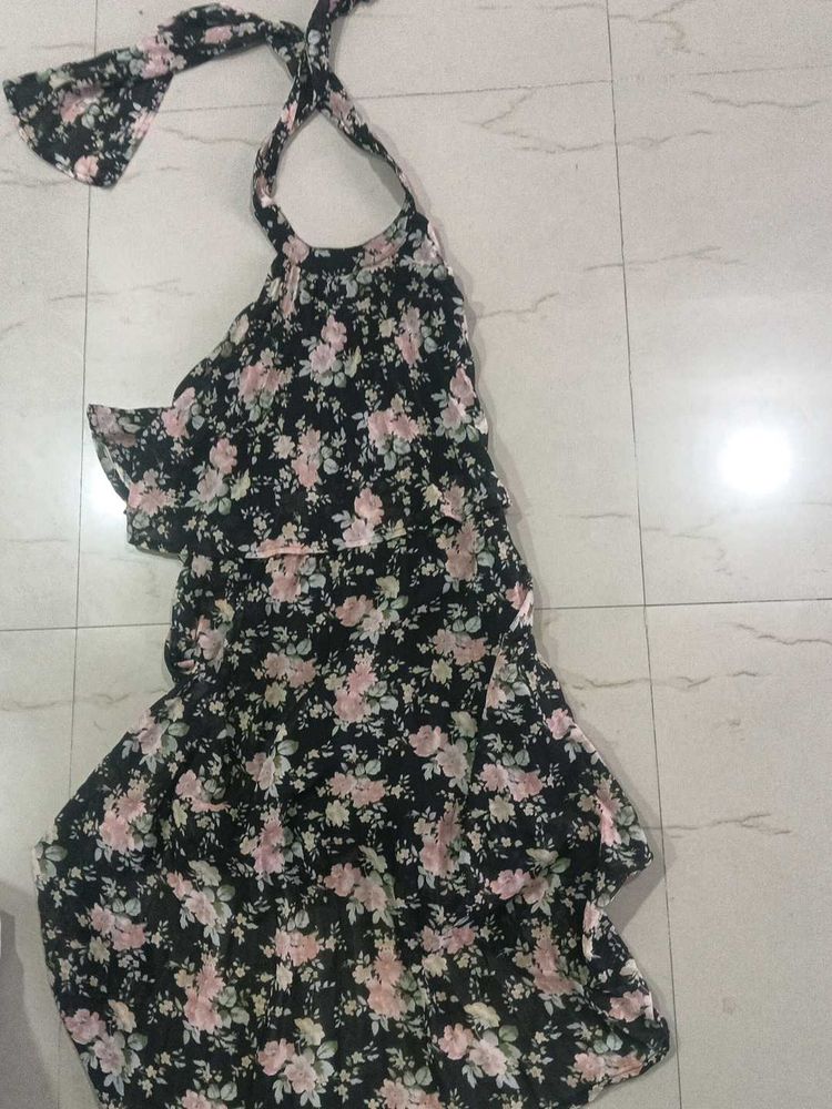 Flowy Floral Print Maxi Dress