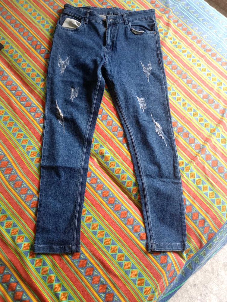 Stylish Ripped Blue Denim Jeans