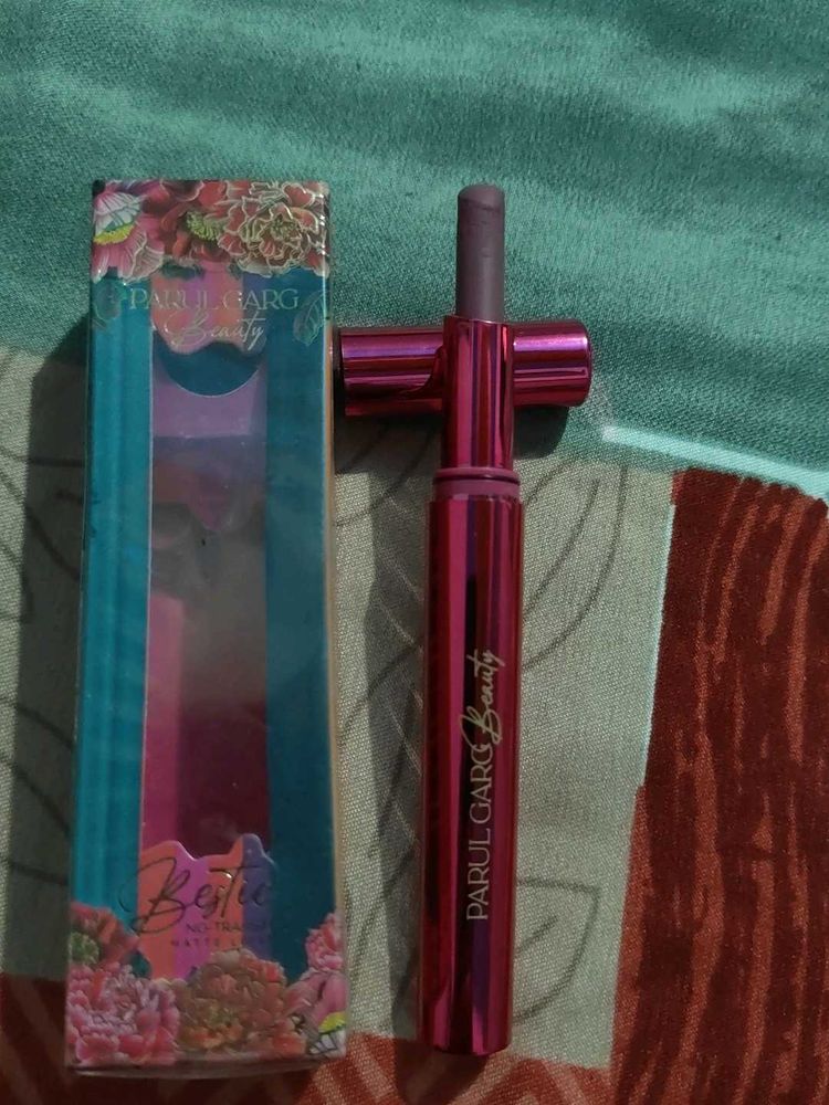 Parul Garg Beauty Lipstick