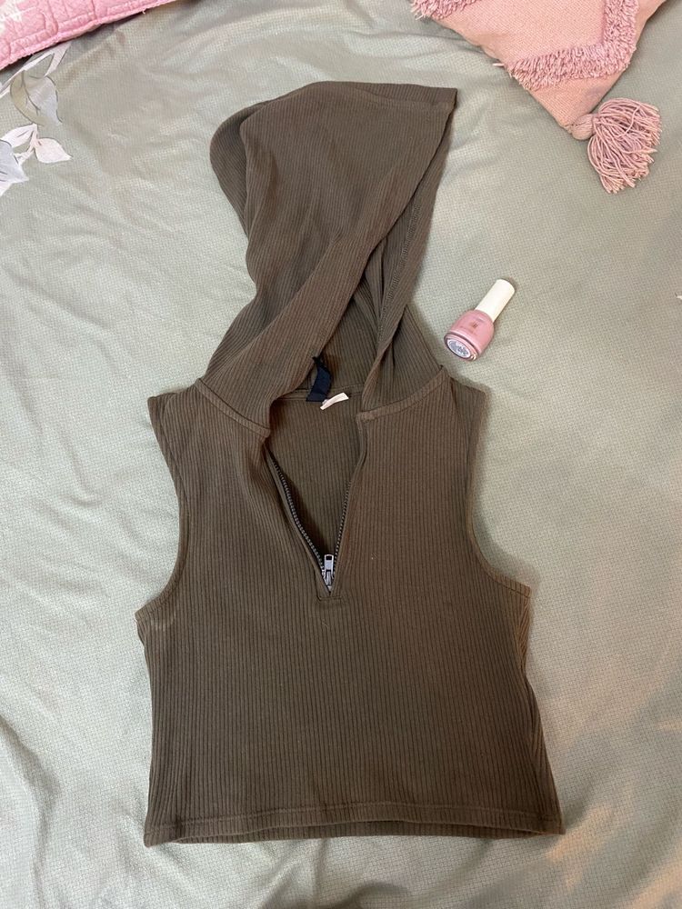 Hooded H&amp;M Sleeveless Top