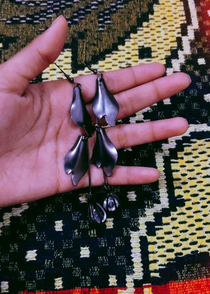 ✨ Elegant Floral Drop Earrings | Stylish Statement