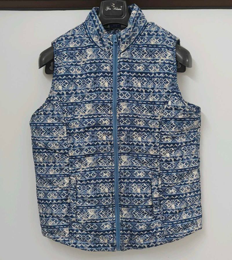 Unisex Stylish Blue &amp; White Patterned Vest