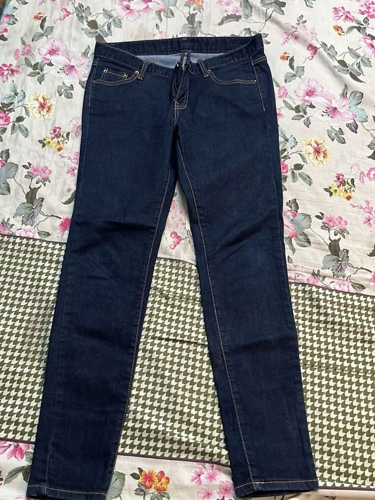 Classic Dark Wash Skinny Jeans