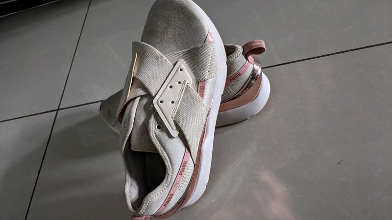 Puma Slip-On Sneakers