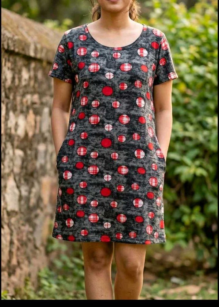 theee Cute Pattern T-Shirt