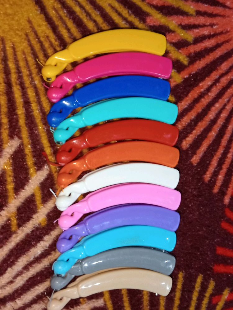 🔥Dhamaka Sale🔥12 multi colour banana clips