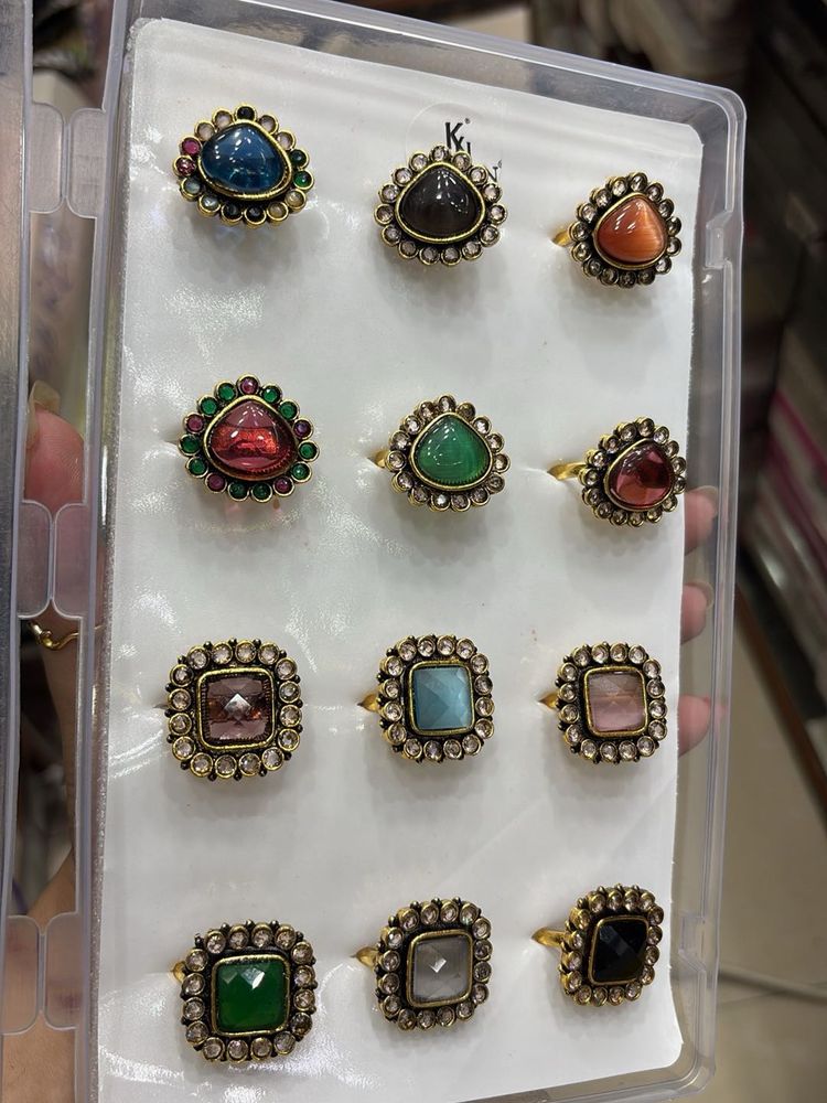 Set of Elegant Statement Rings (any1)