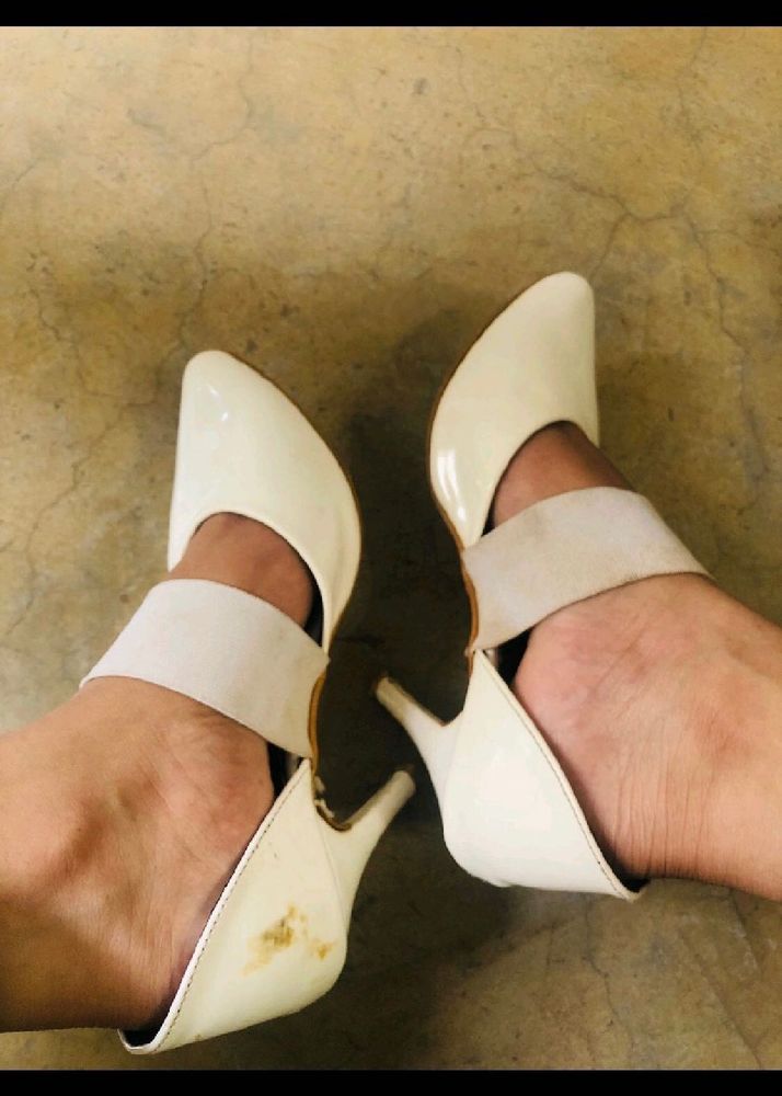 Pointed Pencil Heel And Wedges