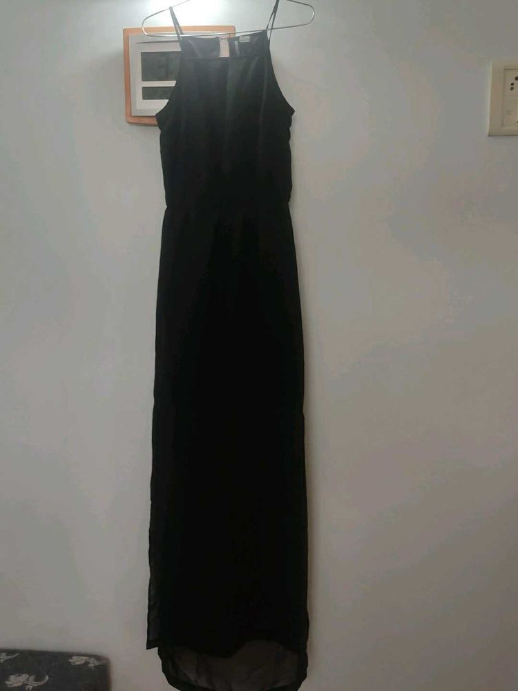Elegant Black Maxi Dress