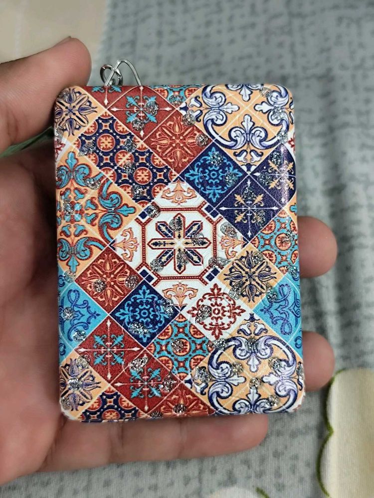 keychain with mirror 🪞