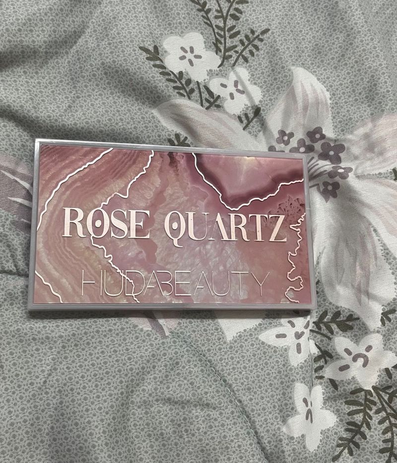 Huda Beauty Rose Quartz Palette