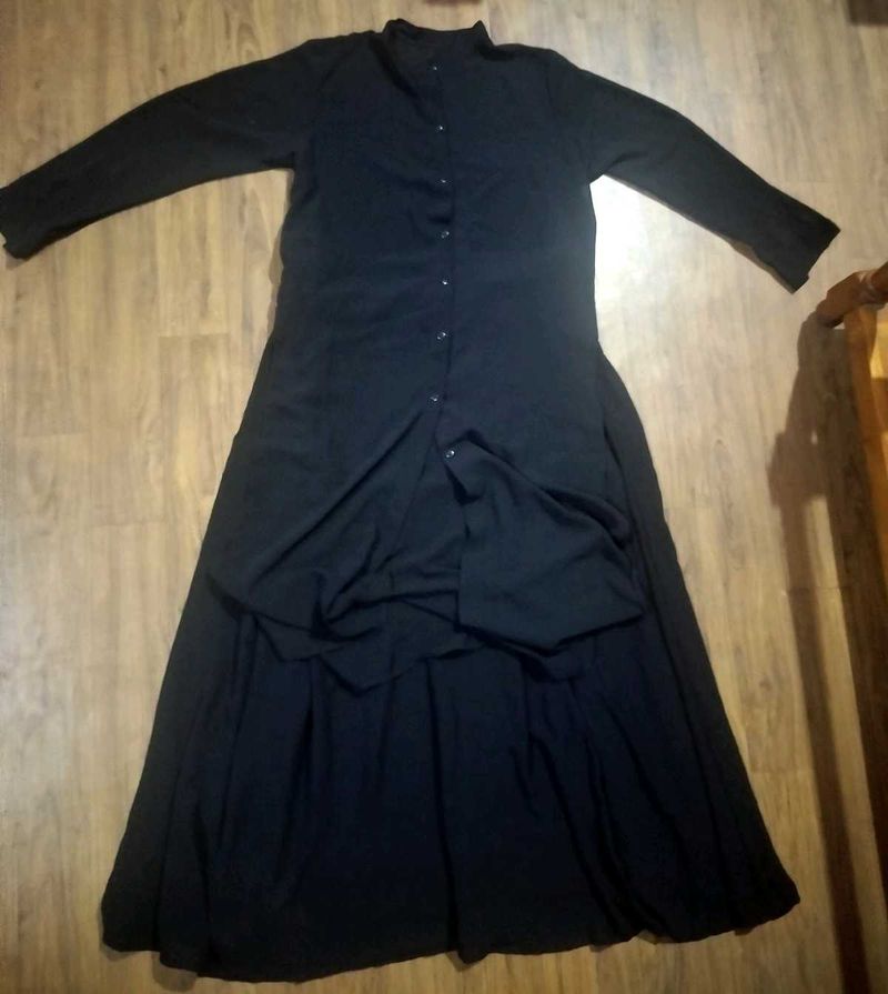 BLACK KURTA AND SKIRT