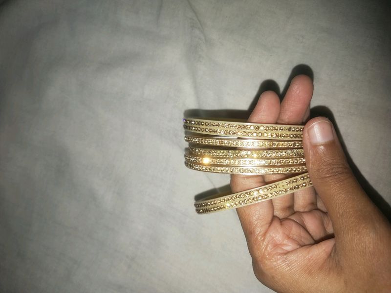 Golden Bangle Set 6piece, New,Never Used