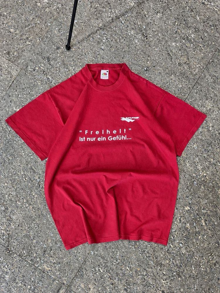 fruit of loom tshirt