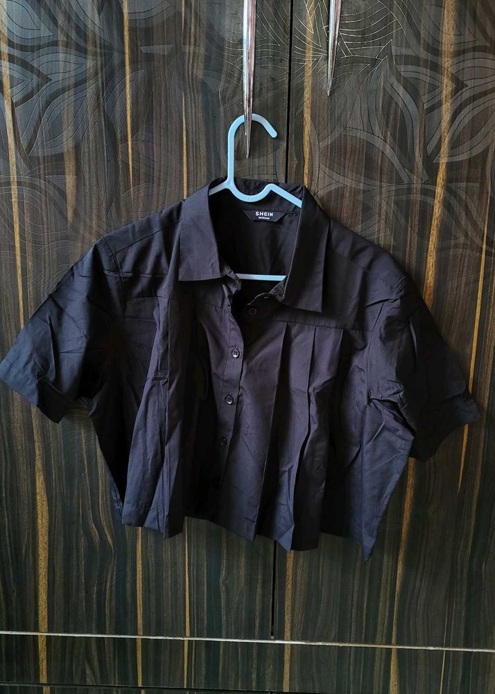 Black Cropped Collared Shirt